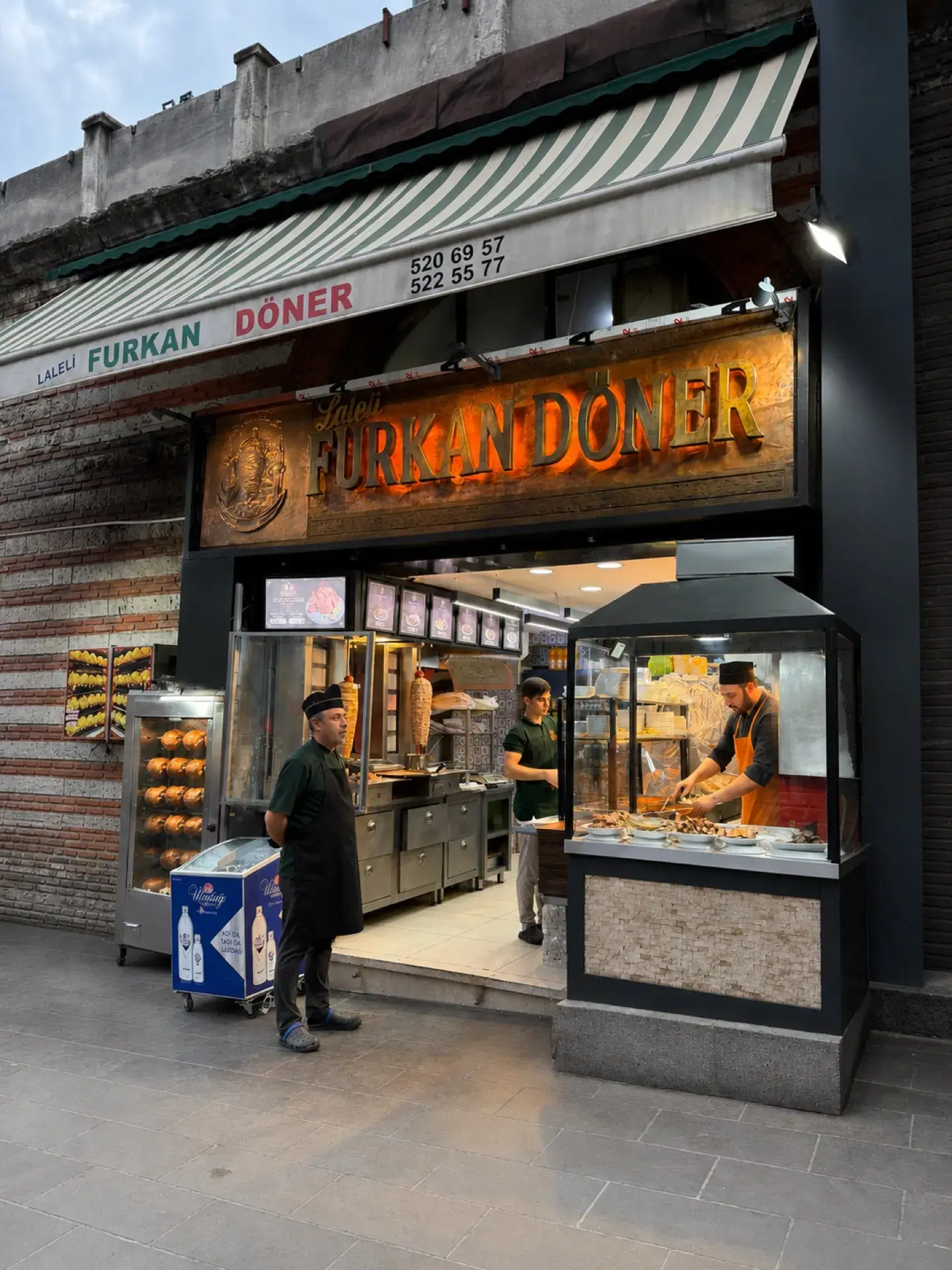 Laleli Furkan Döner Dış Mekan